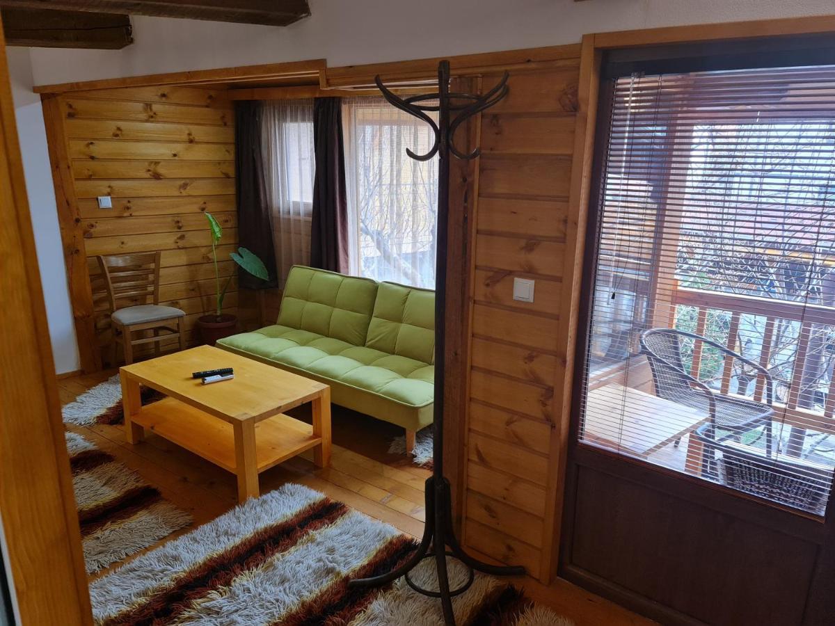 Mamin Kolio Pensjonat 2*
